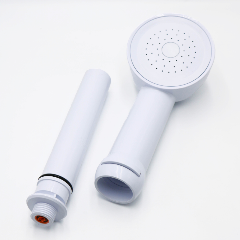 Pommeau douche filtrant blanc antilégionelle 3 mois SD3 de dyese pour douche 